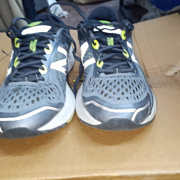 New Balance Men's FuelCell 1260 V7 Running Shoe - Picture 5 of 13